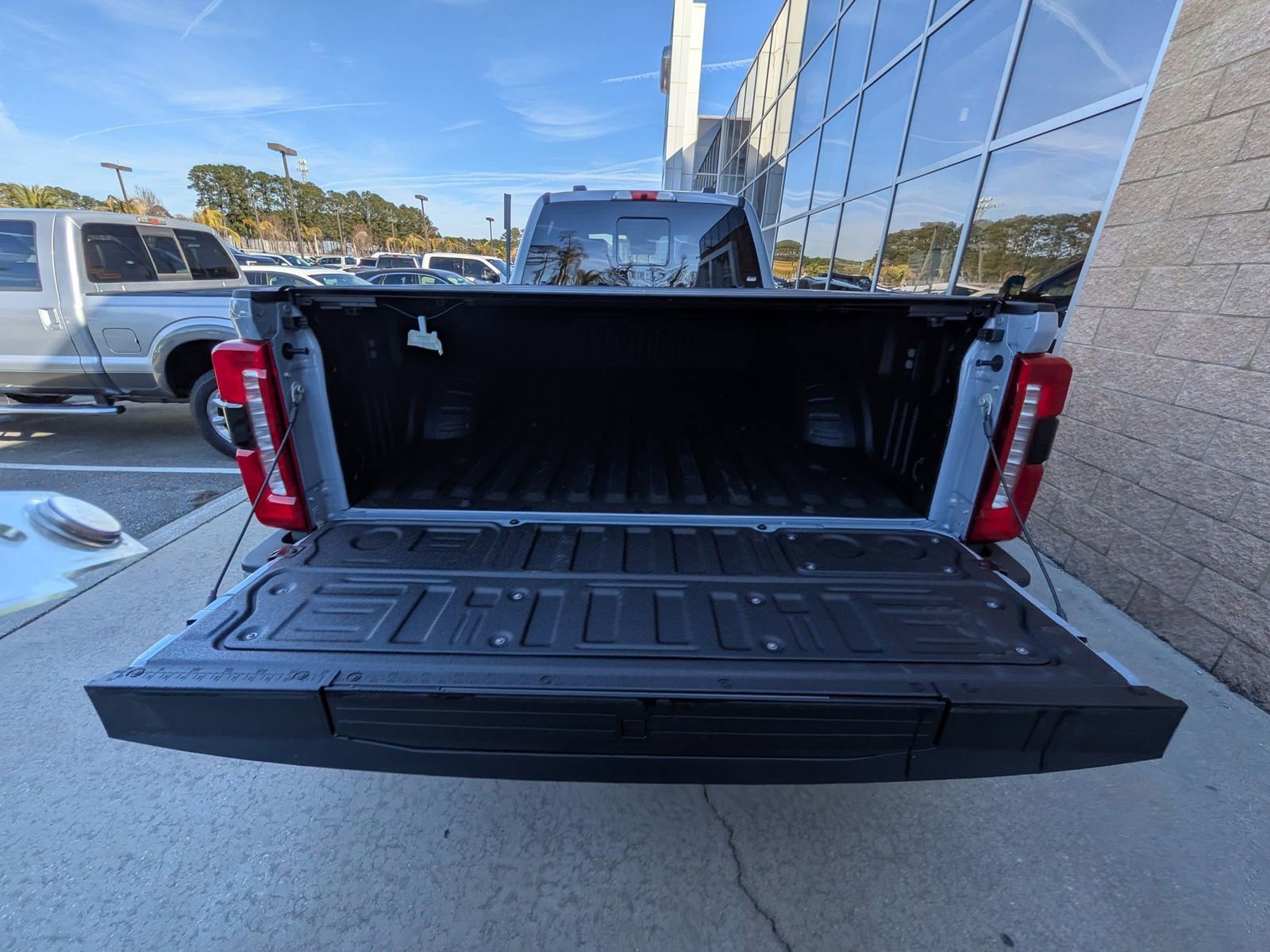 New 2026 Ford F350 Lariat w/ Black Appearance Package image 13