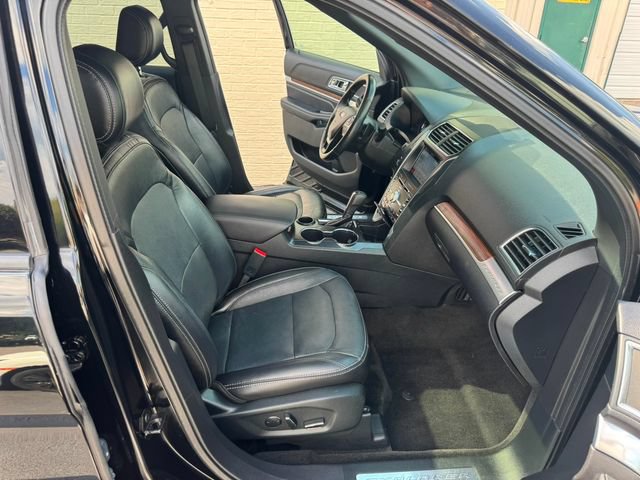 Used 2017 Ford Explorer Limited FWD image 20