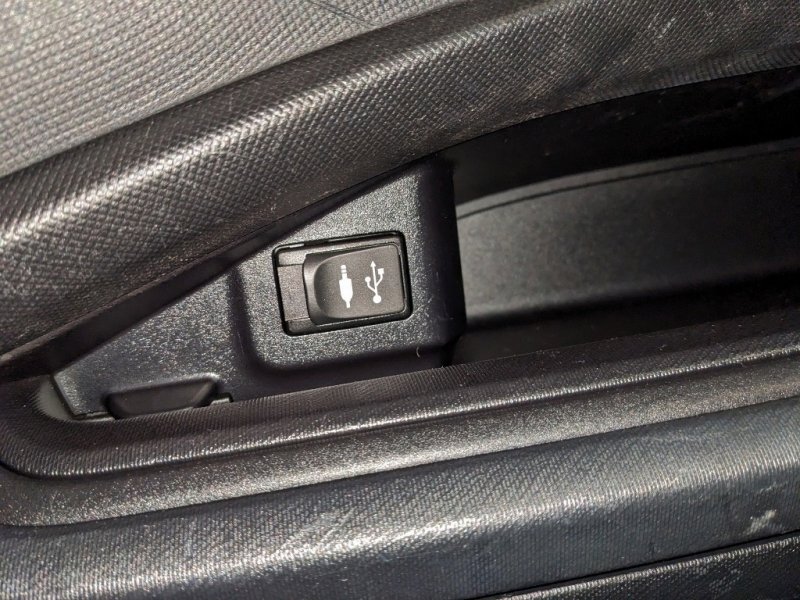 Used 2012 Toyota Prius C One image 41