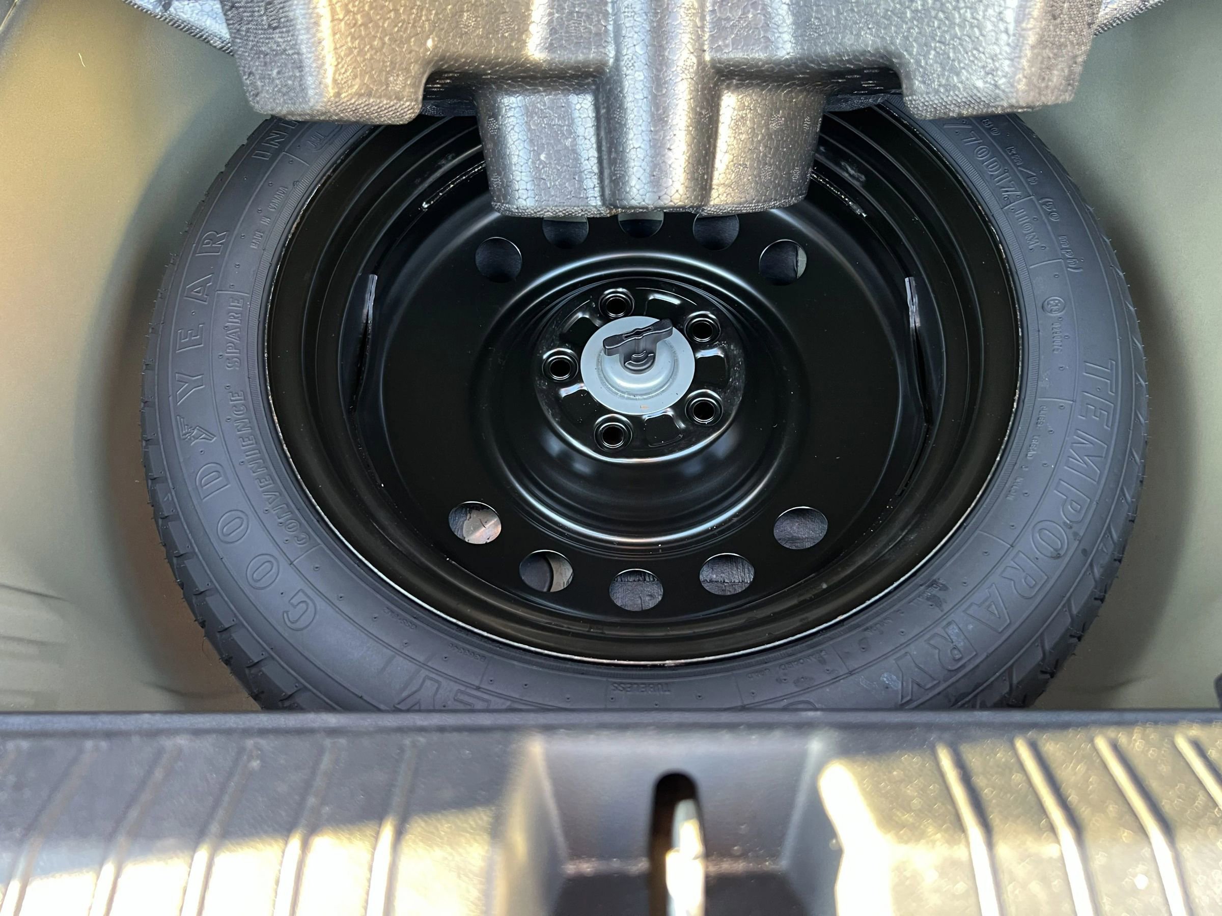 Used 2021 Subaru Legacy Premium image 17