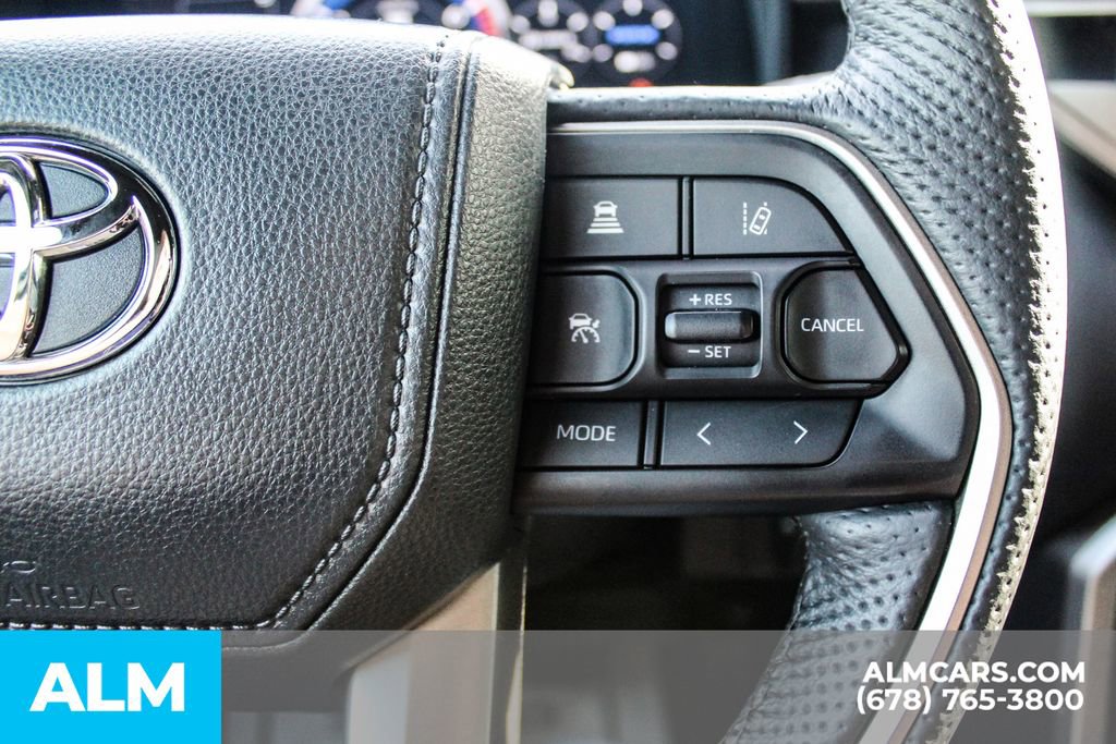 Used 2025 Toyota Sequoia Limited AWD/4WD image 30