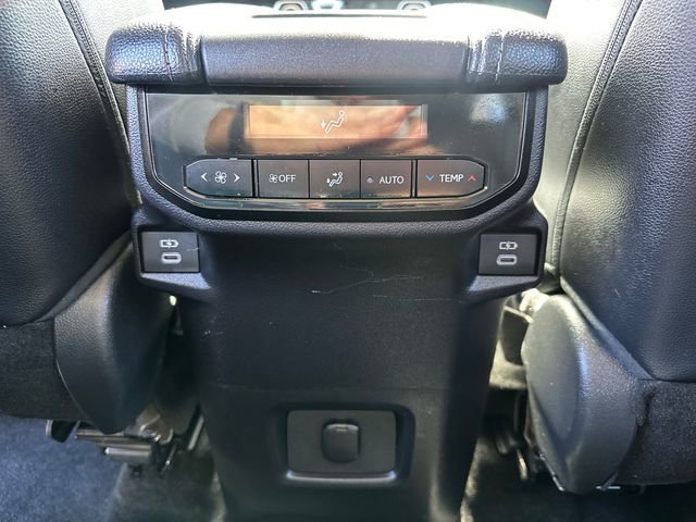 Used 2025 Toyota Grand Highlander AWD image 17