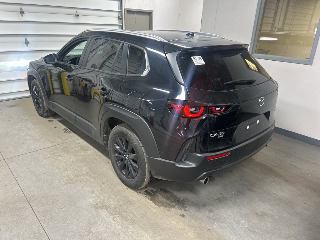 Used 2025 MAZDA CX-50 AWD 2.5 S w/ Premium Package image 3