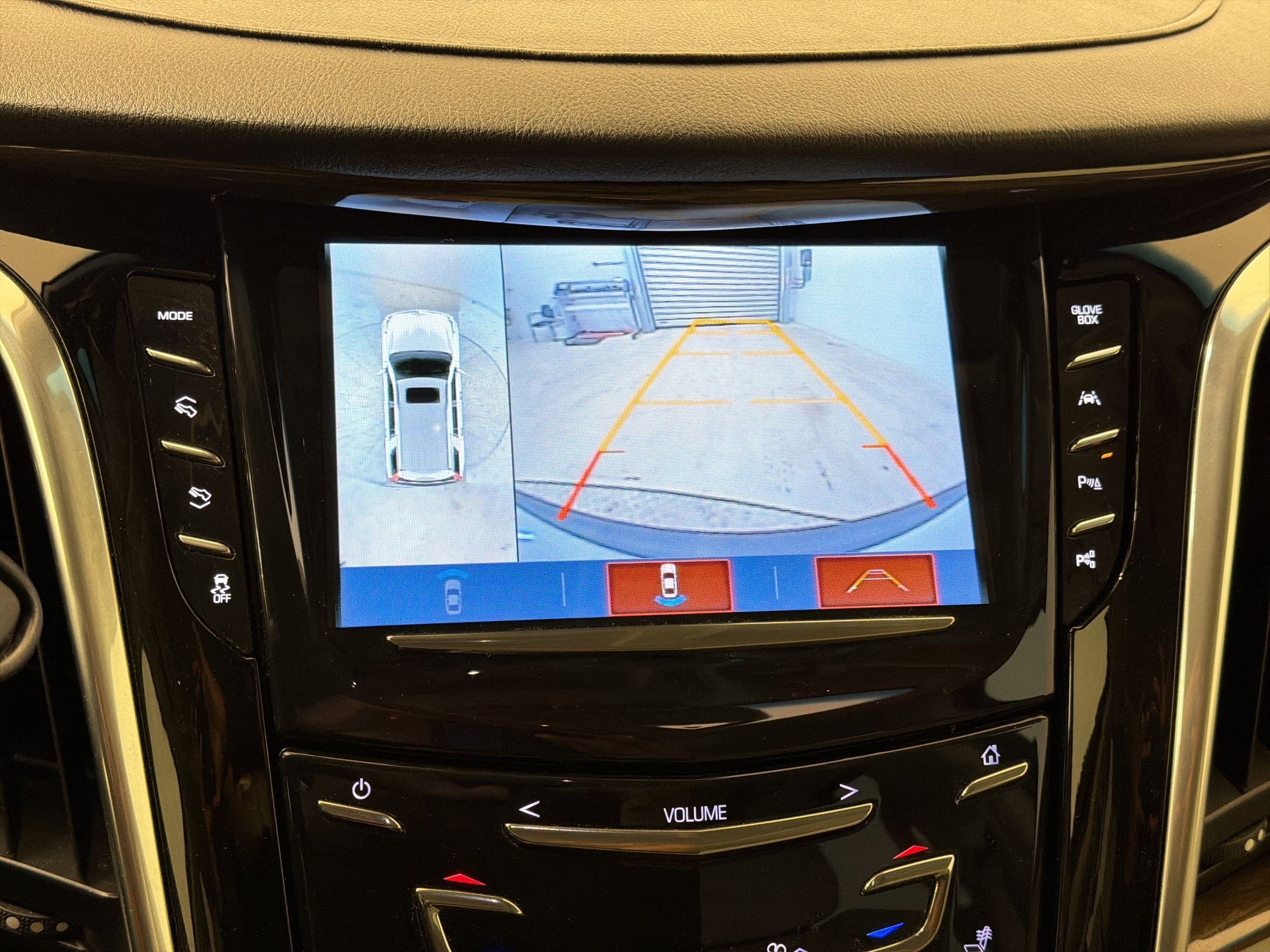 Used 2020 Cadillac Escalade Luxury image 26