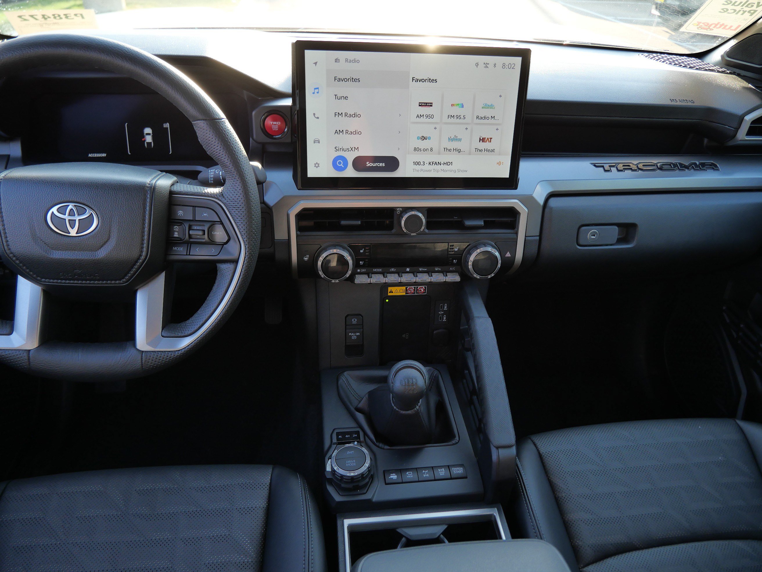 Used 2024 Toyota Tacoma TRD Off-Road w/ TRD Off Road Premium Package AWD/4WD image 10