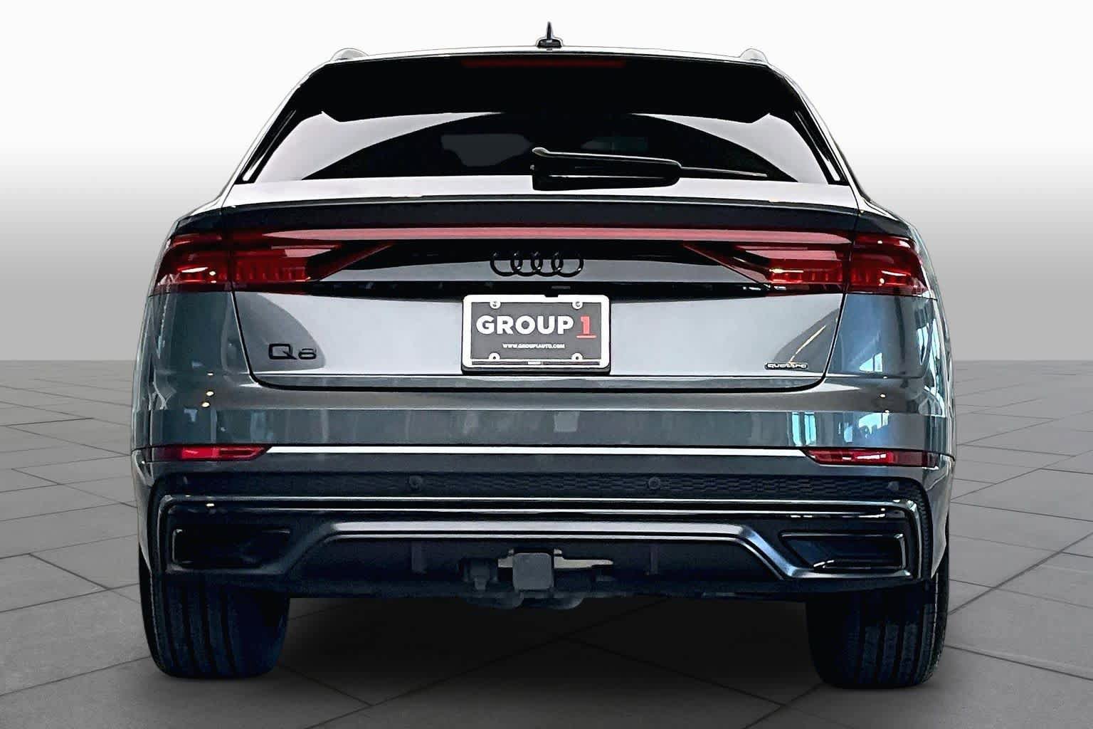 Used 2023 Audi Q8 Prestige w/ Prestige Package AWD/4WD image 5