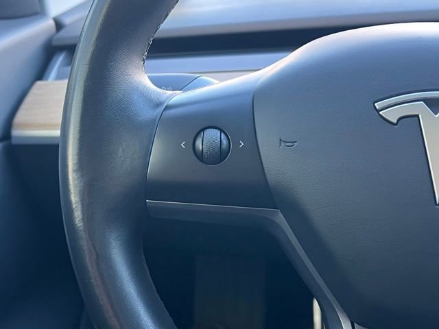 Used 2018 Tesla Model 3 Long Range image 23