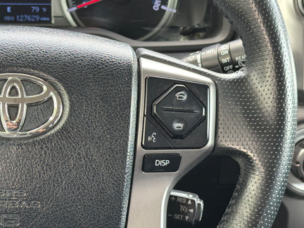 Used 2018 Toyota 4Runner Limited AWD/4WD image 29