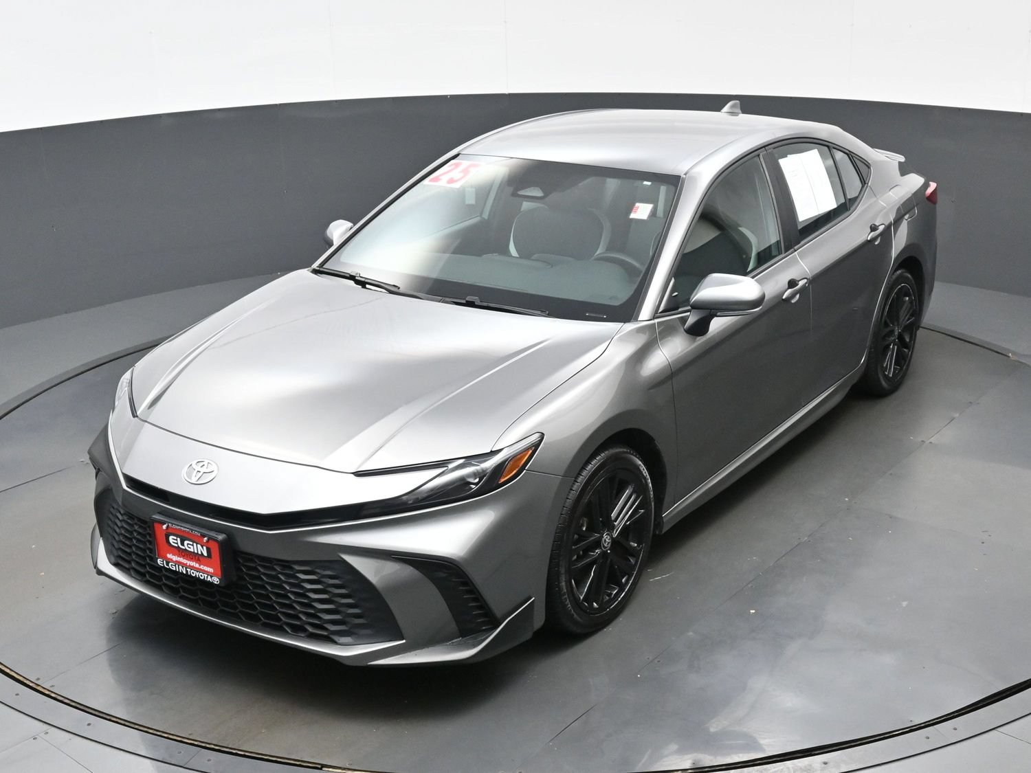 Used 2025 Toyota Camry SE w/ Convenience Package AWD/4WD image 36