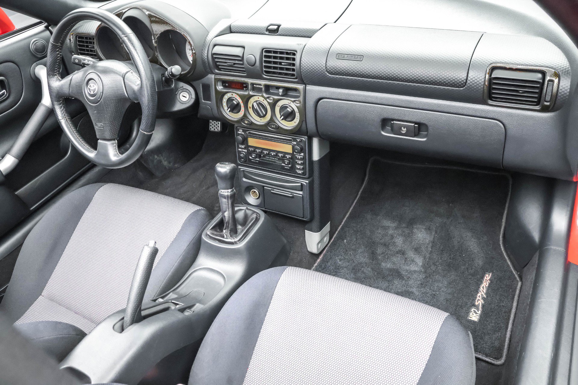 Used 2001 Toyota MR2 image 15