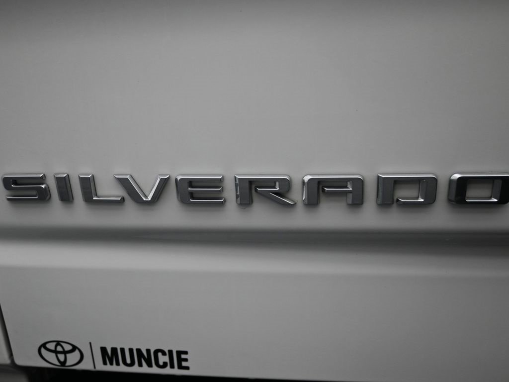 Used 2023 Chevrolet Silverado 1500 LT image 33
