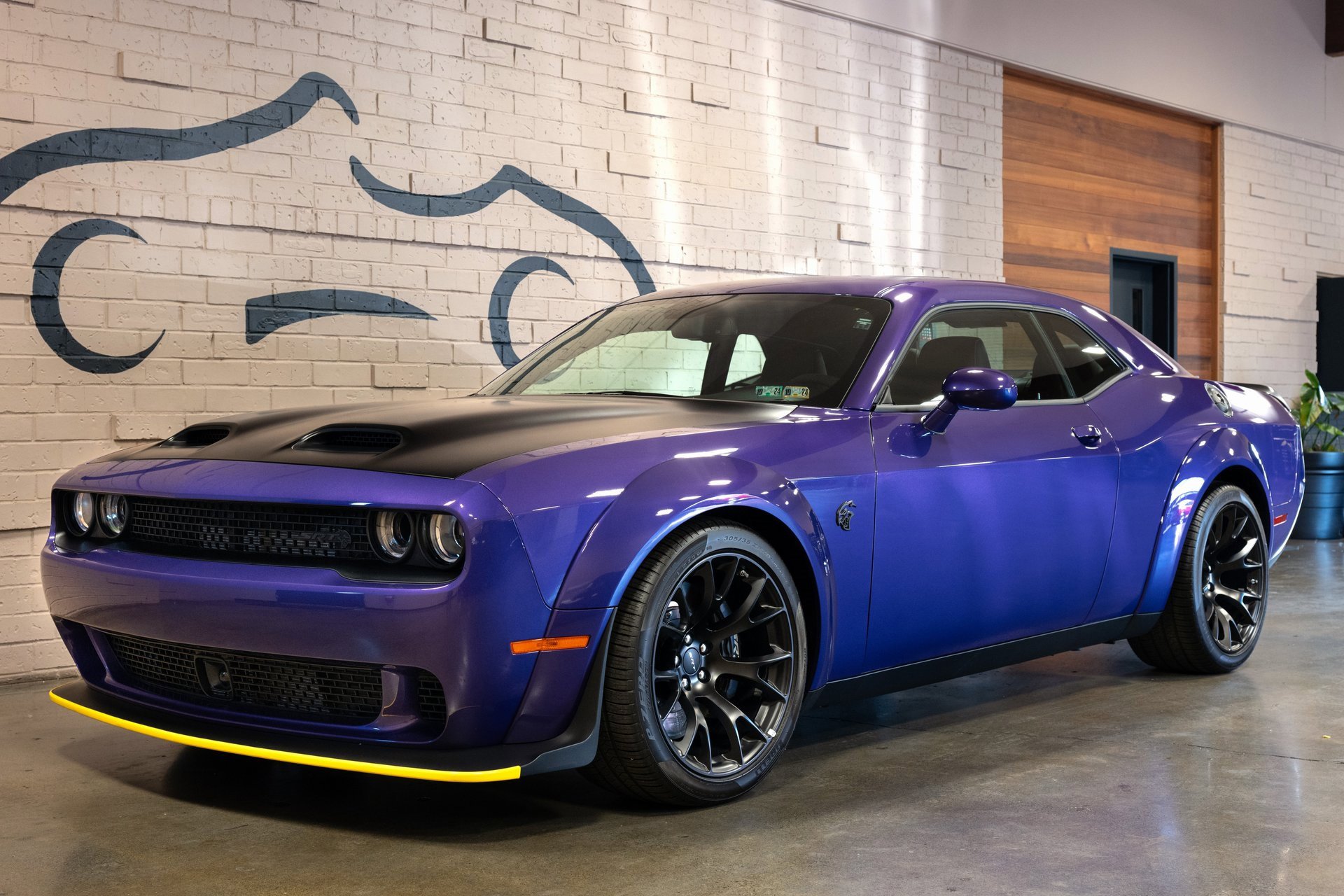Used 2023 Dodge Challenger SRT Hellcat image 9