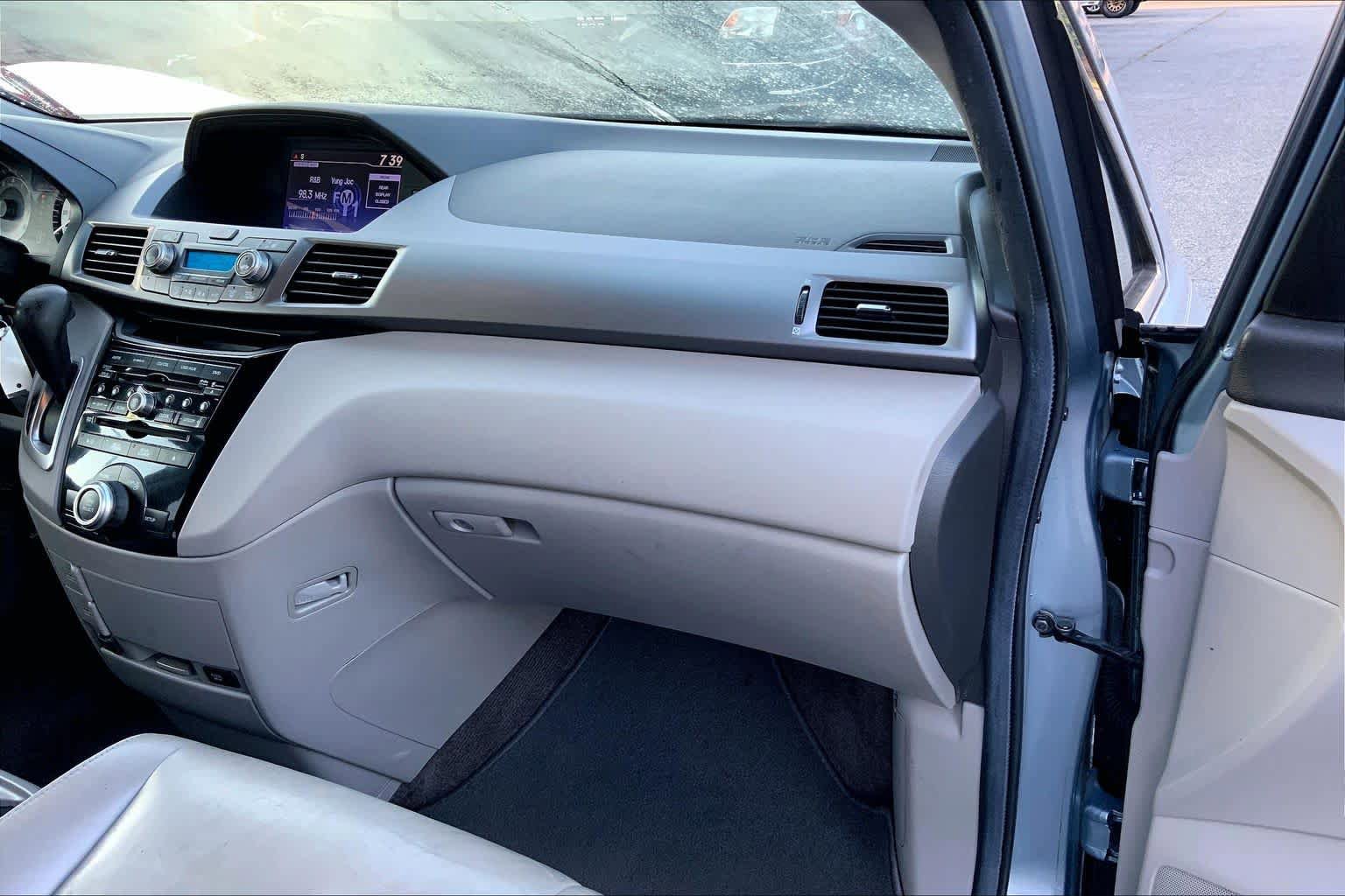 Used 2013 Honda Odyssey EX-L image 18