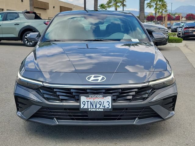 Certified 2025 Hyundai Elantra SEL image 29