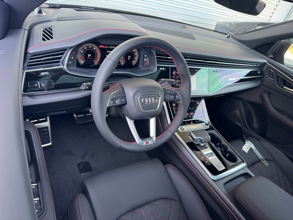 New 2026 Audi Q8 Prestige image 3