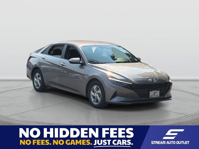 Used 2023 Hyundai Elantra SE w/ Preferred Accessory Package