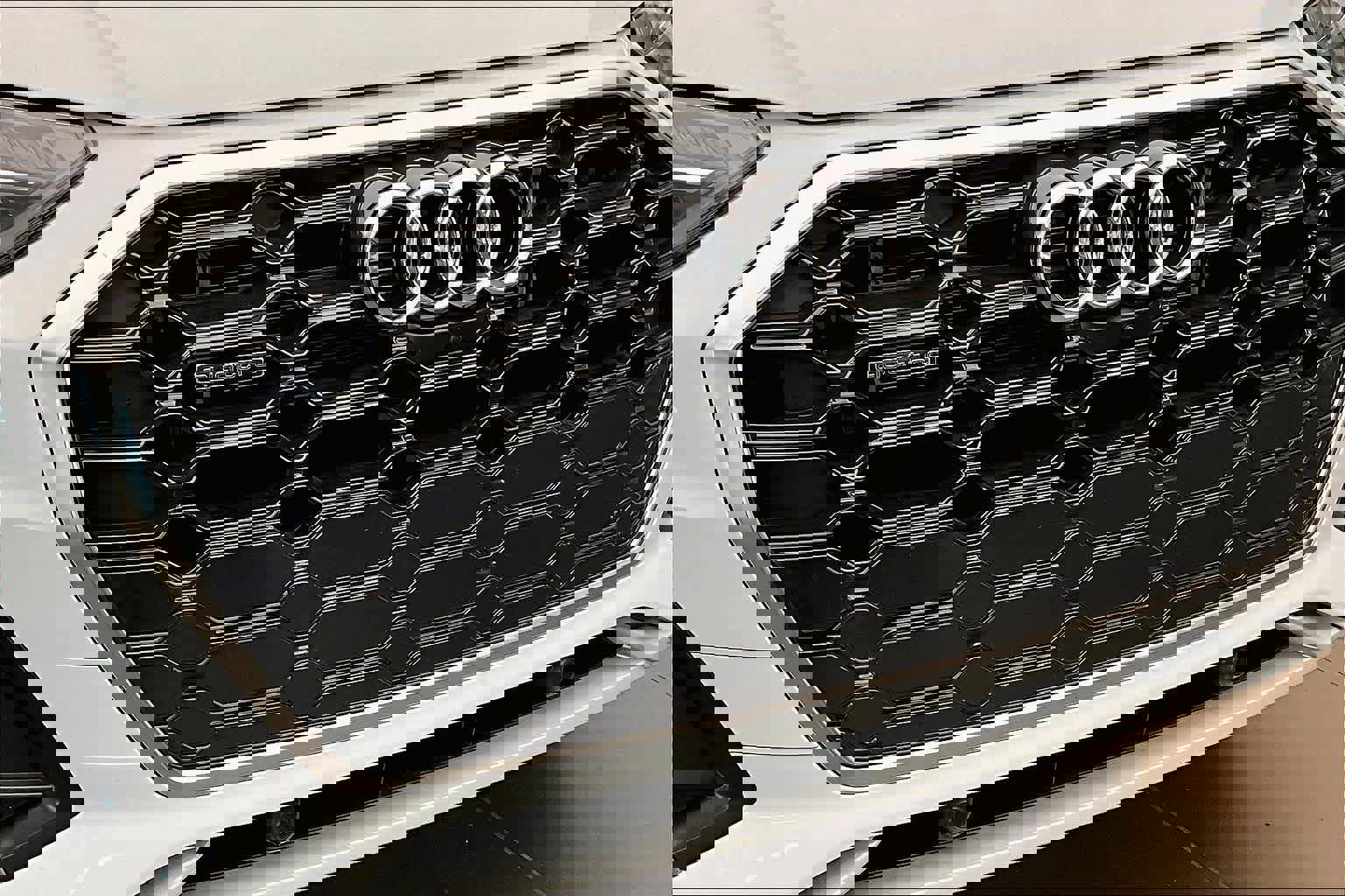 Certified 2025 Audi Q5 e Premium Plus image 31