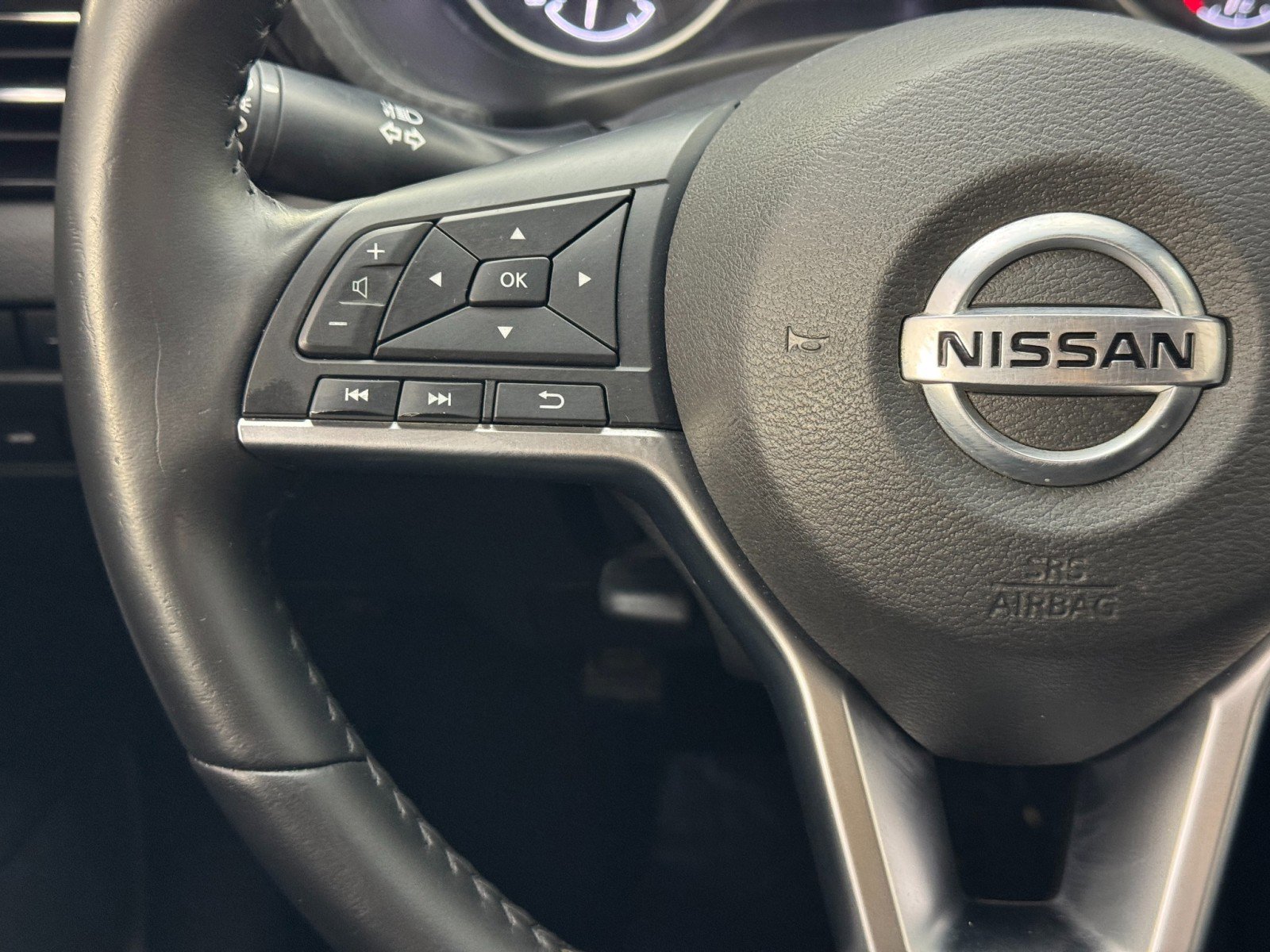 Used 2020 Nissan Sentra SV image 19