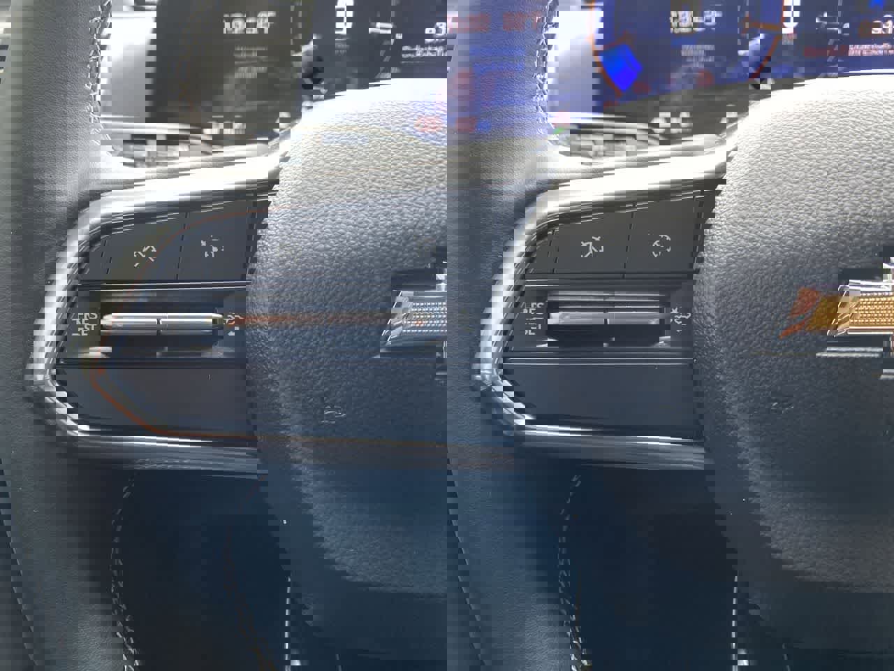 Used 2024 Chevrolet Blazer EV LT AWD/4WD image 20