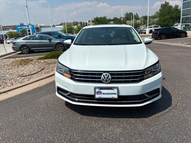 Used 2016 Volkswagen Passat 1.8T SE FWD image 2