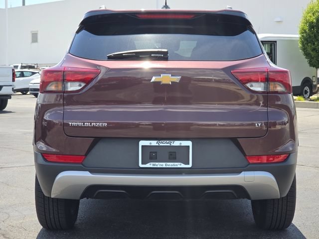 Used 2023 Chevrolet TrailBlazer LT w/ Convenience Package FWD image 14