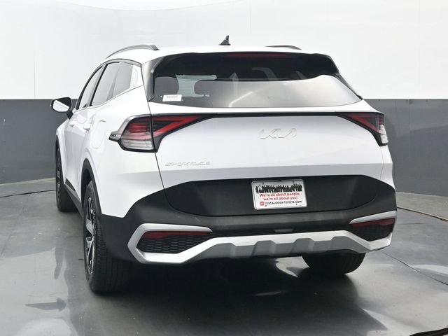 Used 2025 Kia Sportage EX w/ Premium Package FWD image 18