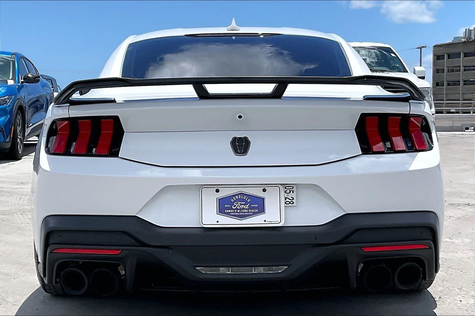 Used 2026 Ford Mustang Dark Horse RWD image 5