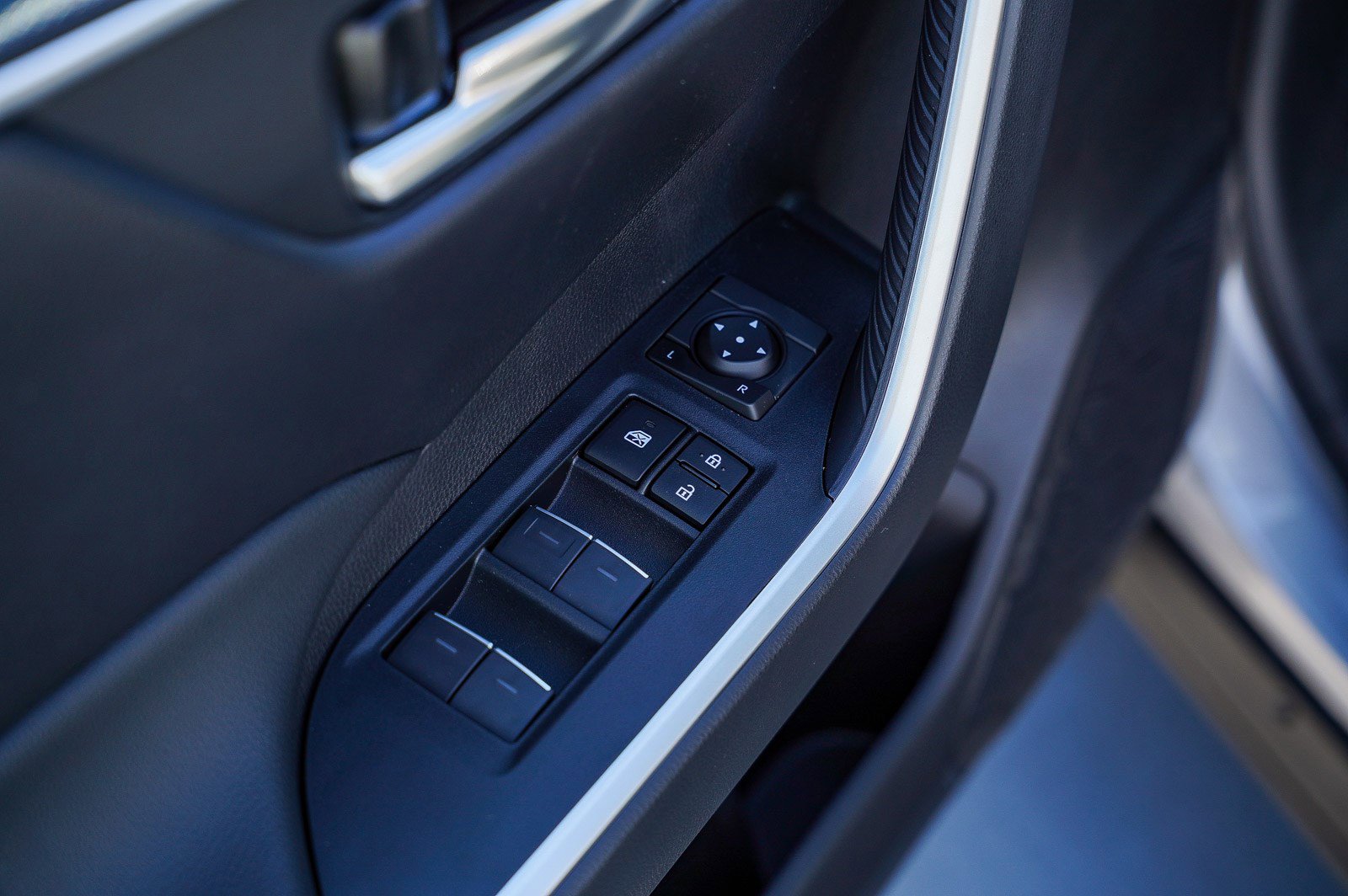 New 2025 Toyota RAV4 XLE image 23