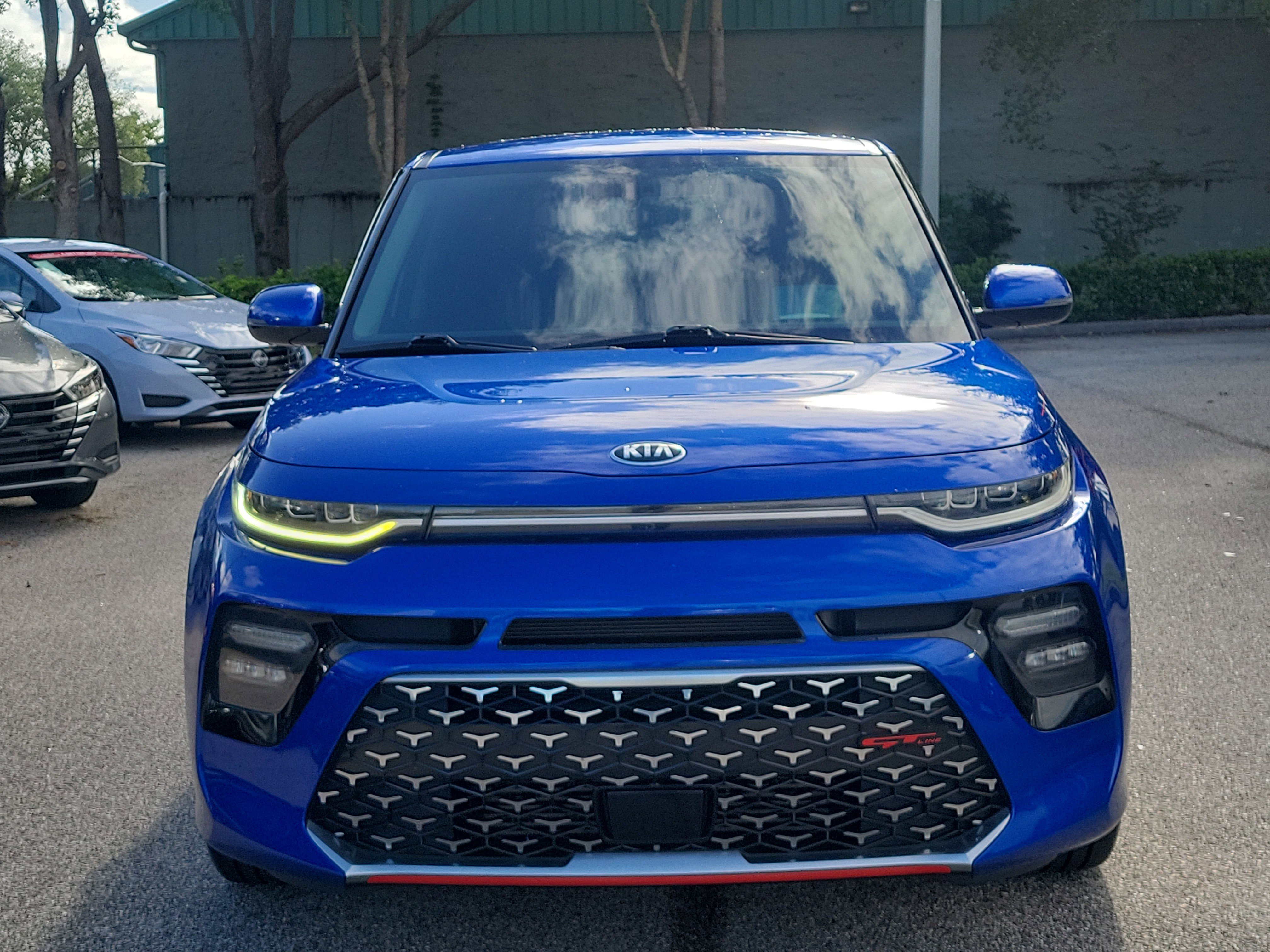 Used 2020 Kia Soul GT-Line Turbo FWD image 2