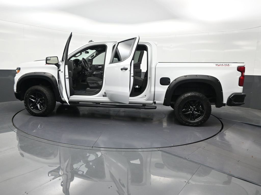 Used 2024 Chevrolet Silverado 1500 Custom Trail Boss AWD/4WD image 33