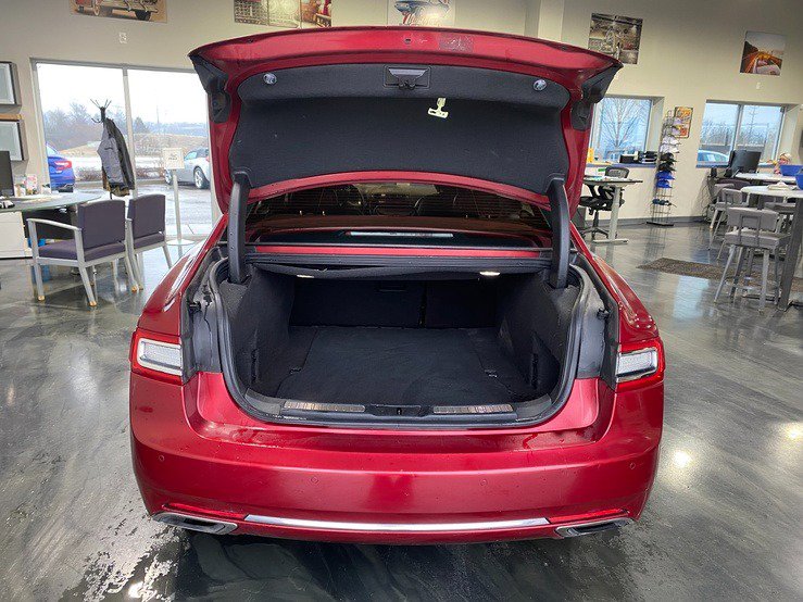 Used 2018 Lincoln Continental Premiere FWD image 15