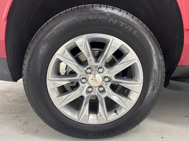 New 2026 Chevrolet Suburban Premier w/ Sun And Tow Package AWD/4WD image 39