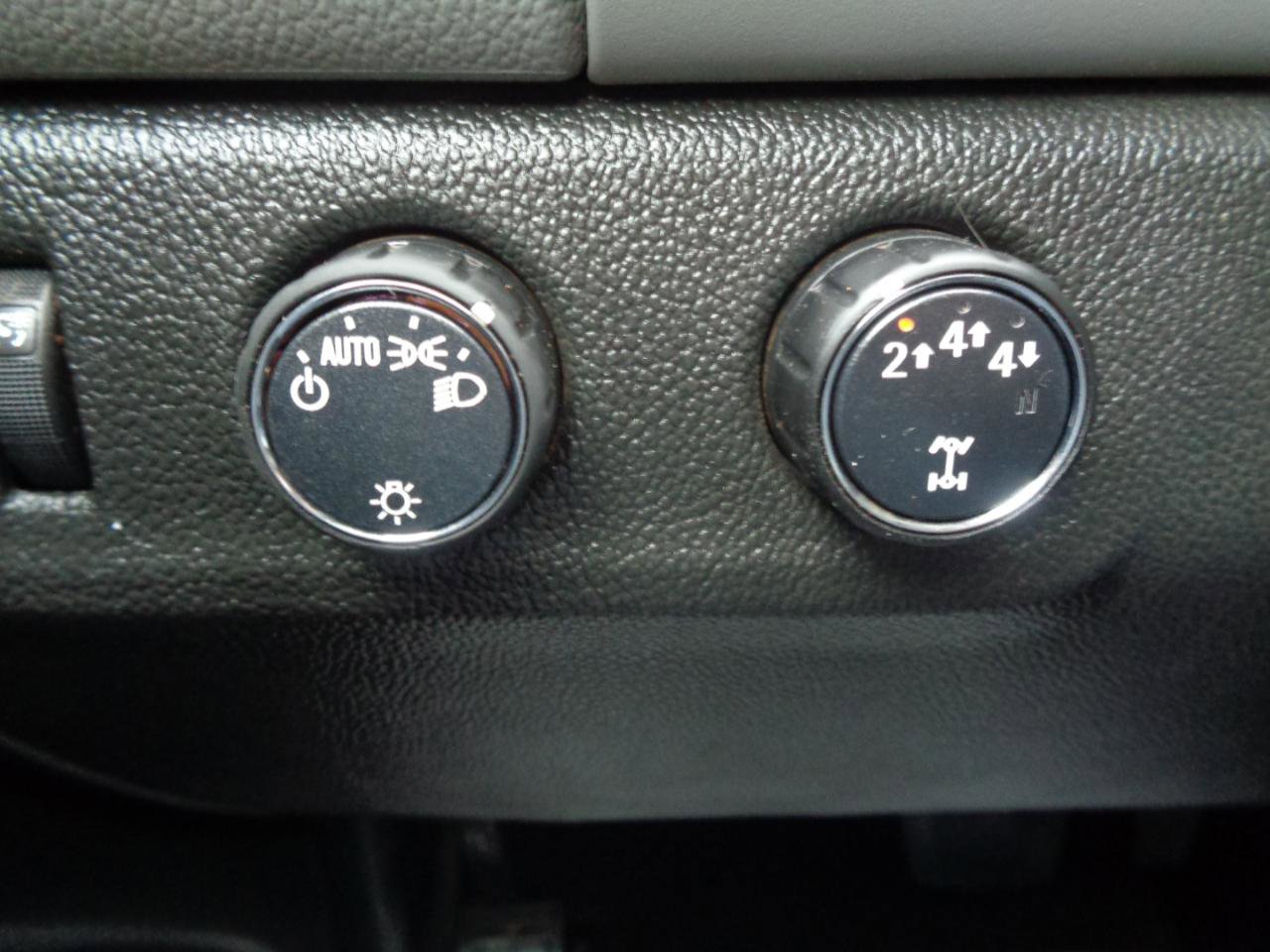 Used 2018 Chevrolet Colorado W/T w/ WT Convenience Package image 26