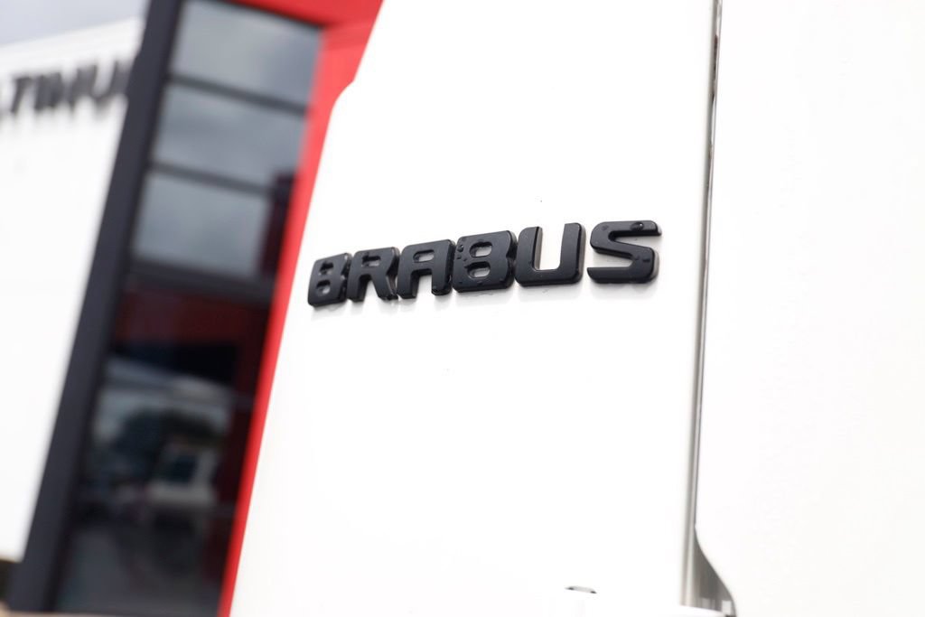 Used 2021 Mercedes-Benz G 550 w/ AMG Line image 11