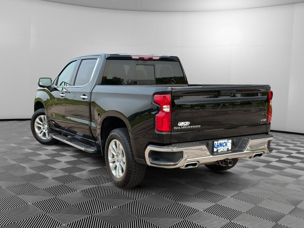 Used 2023 Chevrolet Silverado 1500 LTZ w/ Technology Package AWD/4WD image 2
