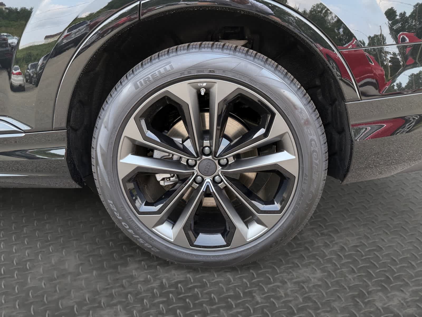 New 2026 Audi Q7 Premium Plus AWD/4WD image 9