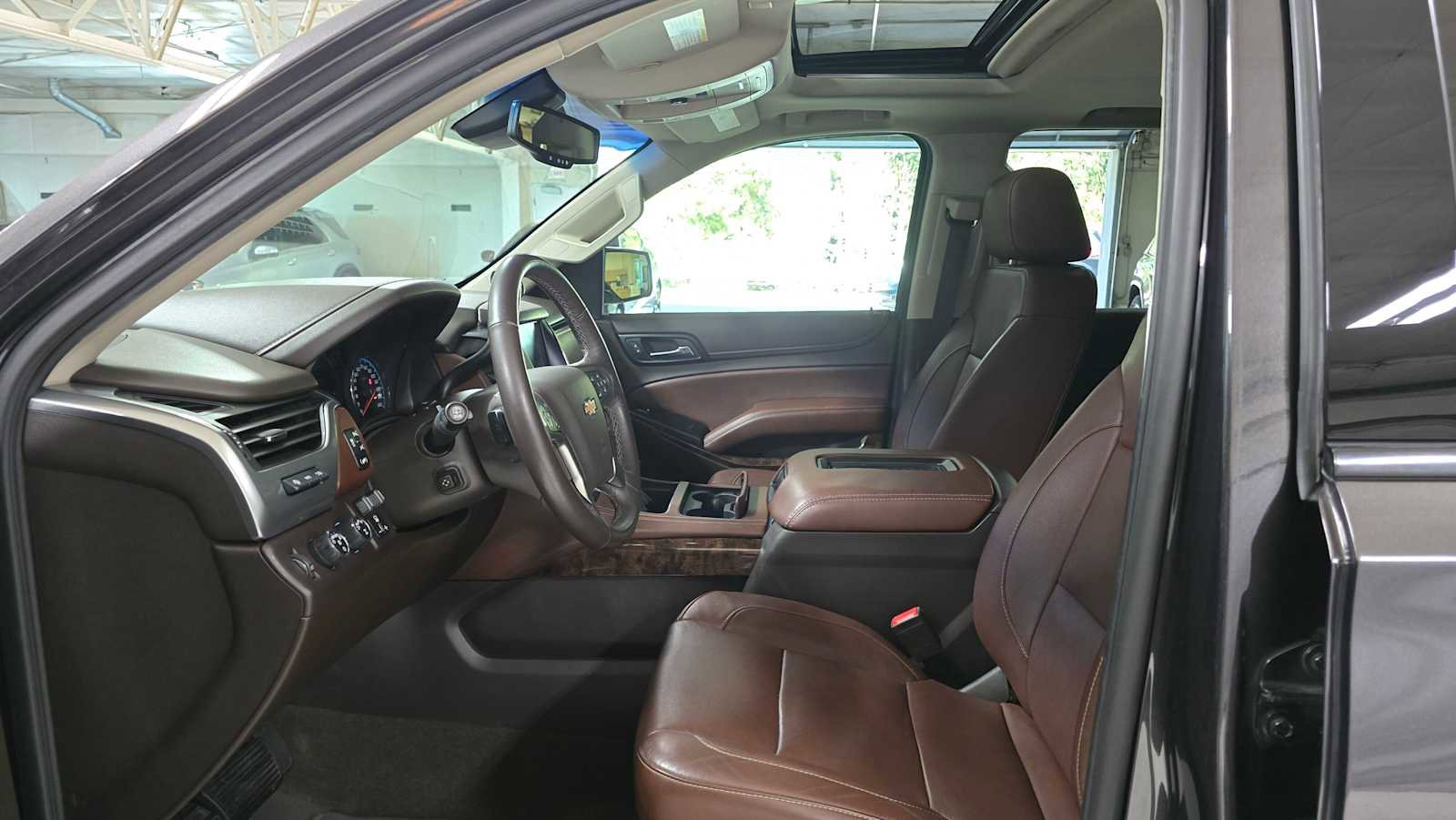 Used 2018 Chevrolet Tahoe Premier w/ RST 6.2L Performance Edition image 20