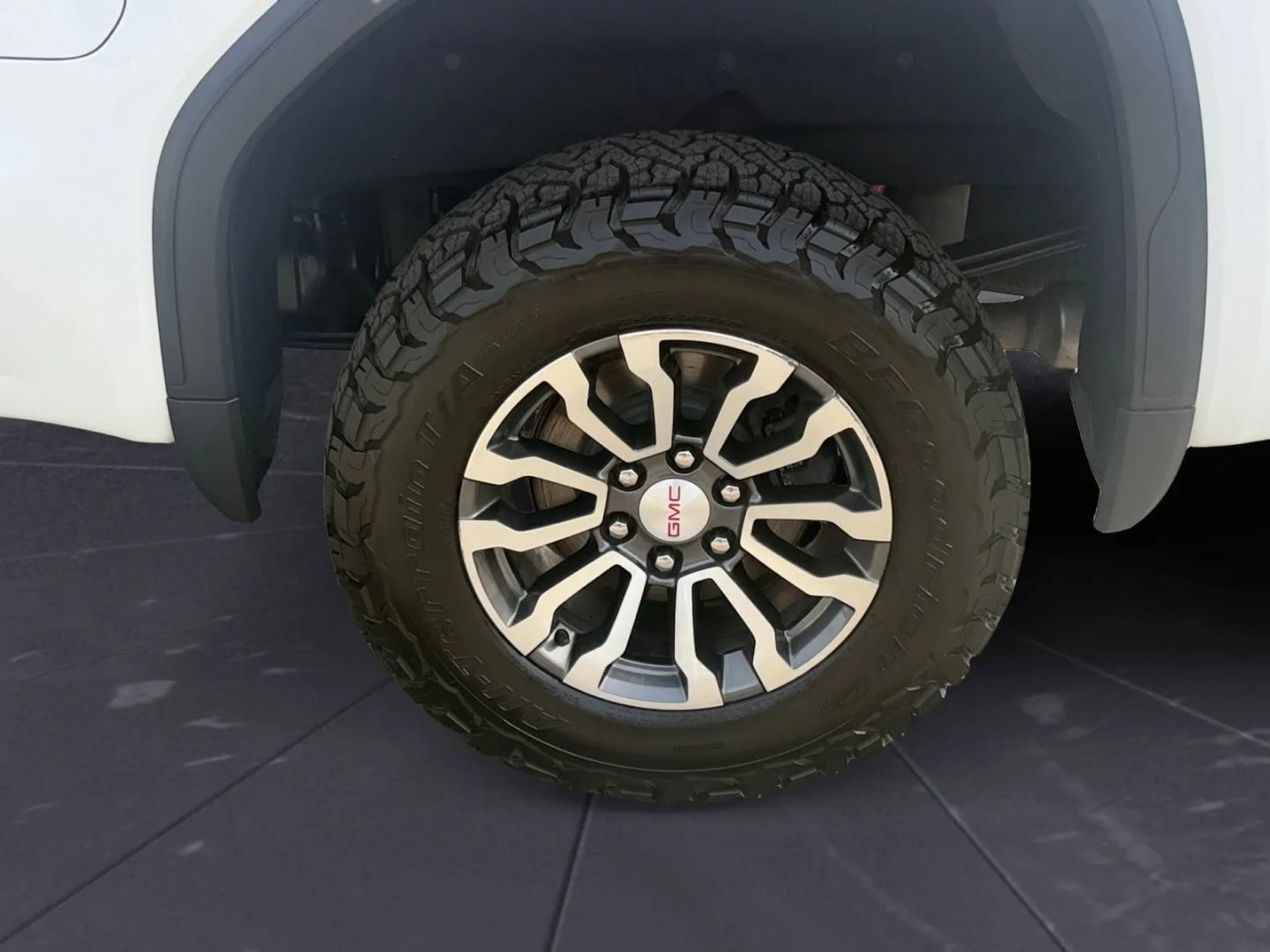 Used 2022 GMC Sierra 1500 AT4 image 31