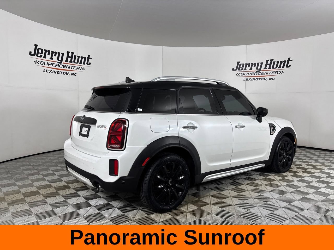 Used 2024 MINI Cooper Countryman S FWD image 5