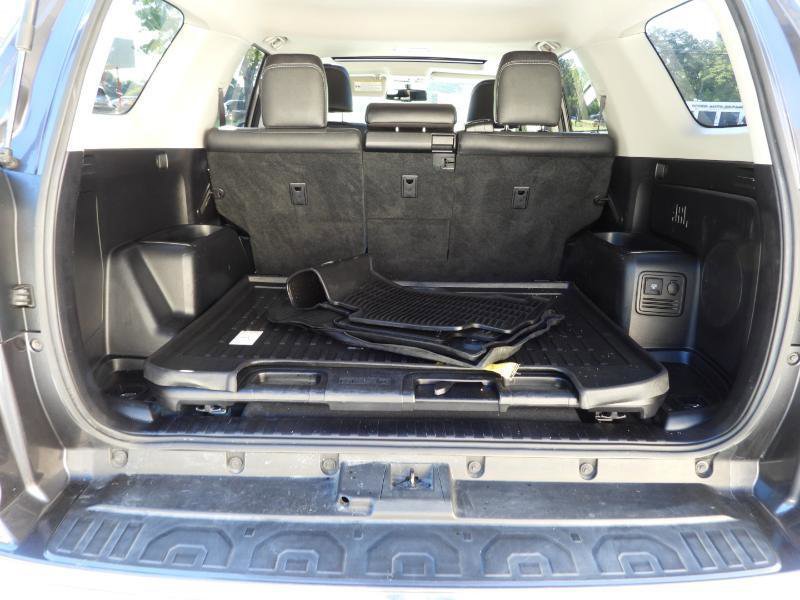 Used 2016 Toyota 4Runner Limited image 33