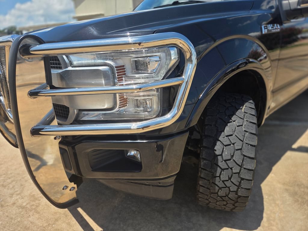 Used 2019 Ford F150 Platinum w/ Equipment Group 701A Luxury AWD/4WD image 32