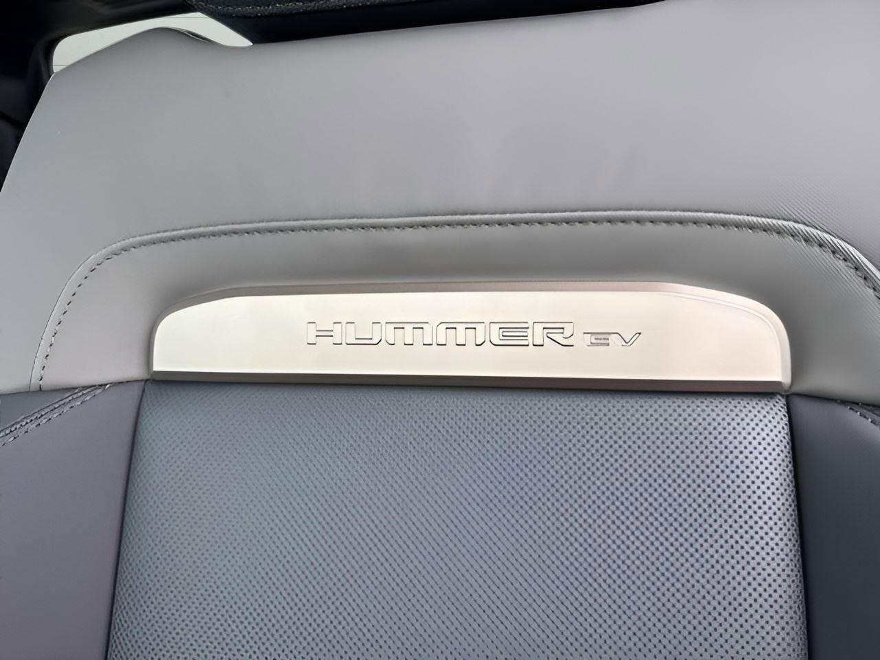 New 2025 GMC Hummer EV 3X w/ LPO, Illumination Package image 21