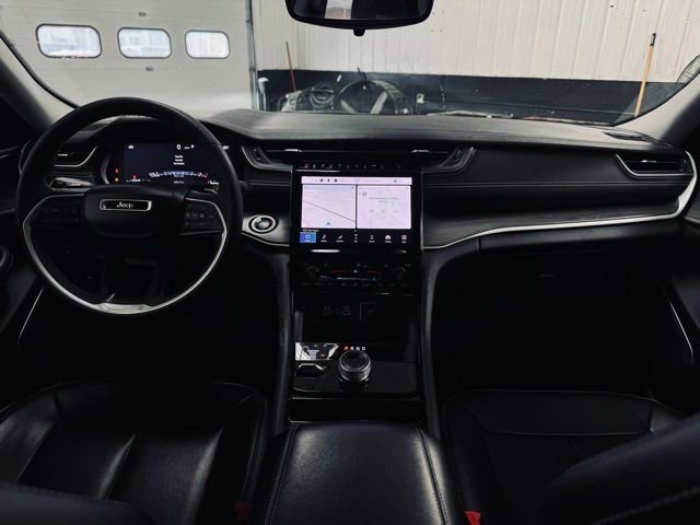 Certified 2023 Jeep Grand Cherokee Limited image 22