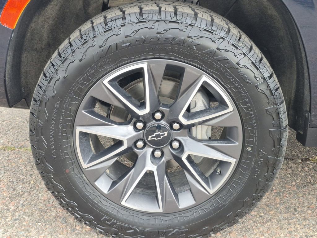 Used 2021 Chevrolet Tahoe Z71 image 19