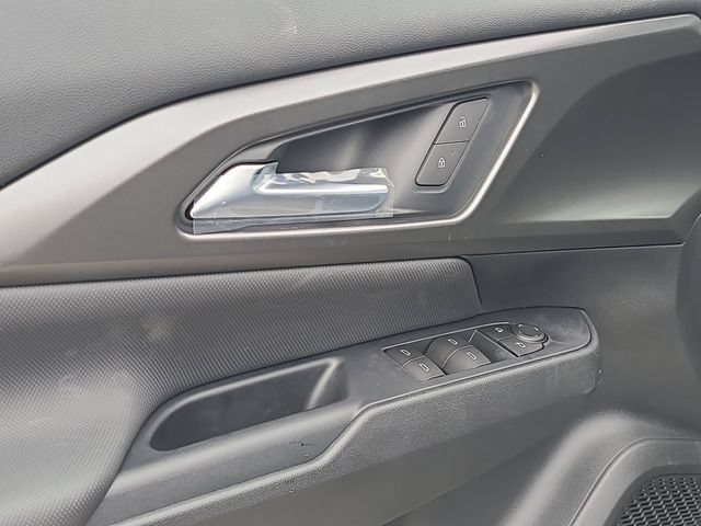 New 2026 Chevrolet Equinox EV LT w/ LPO, Blackout Package FWD image 20