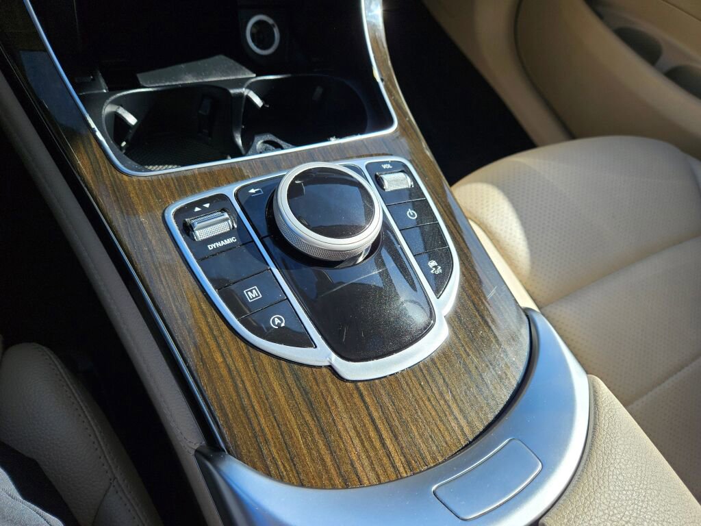 Used 2017 Mercedes-Benz GLC 300 4MATIC w/ Premium 1 Package image 27