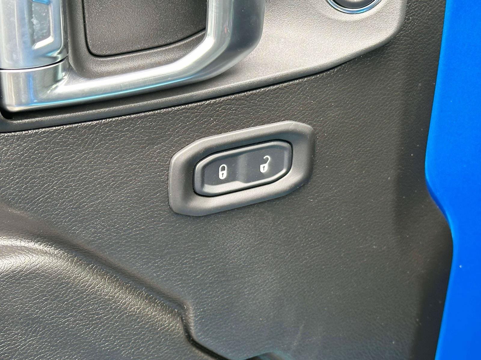 New 2026 Jeep Wrangler Sport AWD/4WD image 16