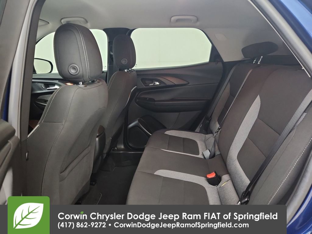Used 2023 Chevrolet TrailBlazer LT image 28