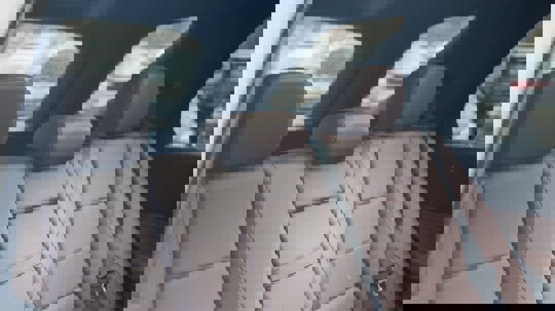 Used 2024 Mercedes-Benz GLE 350 4MATIC w/ Driver Assistance Package image 28