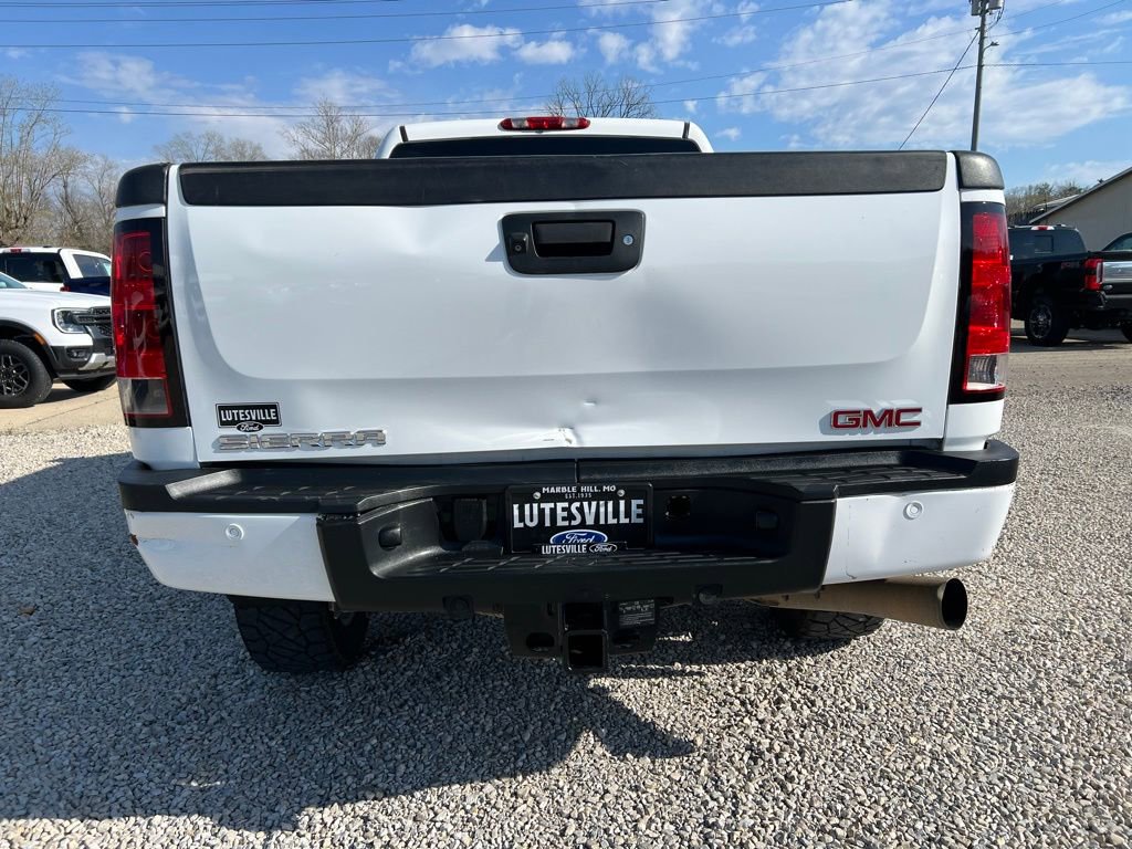 Used 2012 GMC Sierra 2500 Denali AWD/4WD image 6